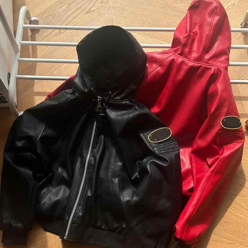 ジャケット メンズ 男性用 春秋 フード付き フェイクレザー ゆったりサイズ ライダースジャケット 赤 黒