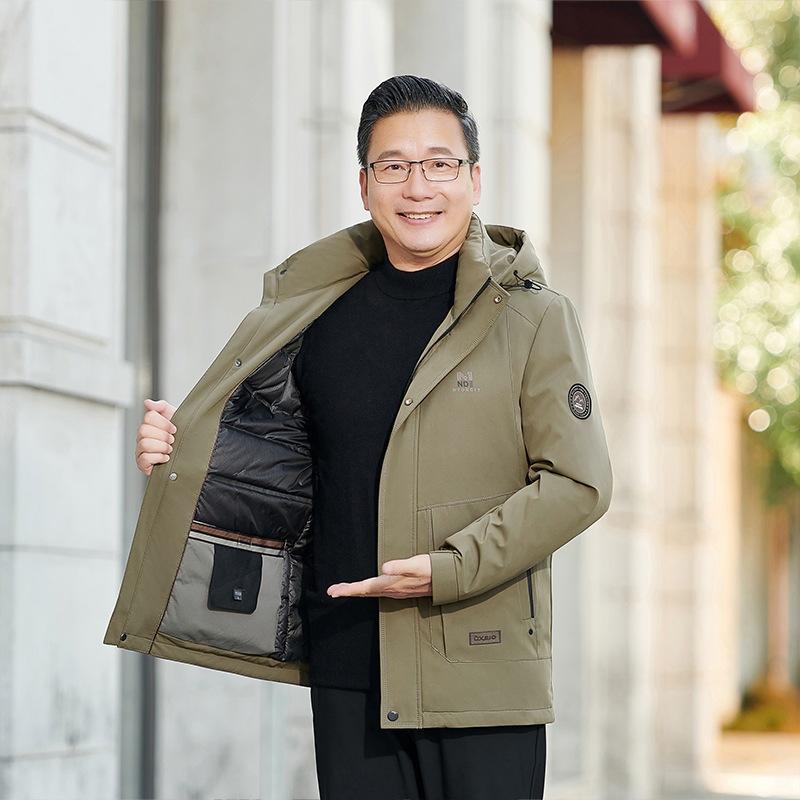 羽毛布団 男性用 シニア アウター 冬物 厚手 防寒着 フード付きジャケット 黒 カーキ 緑