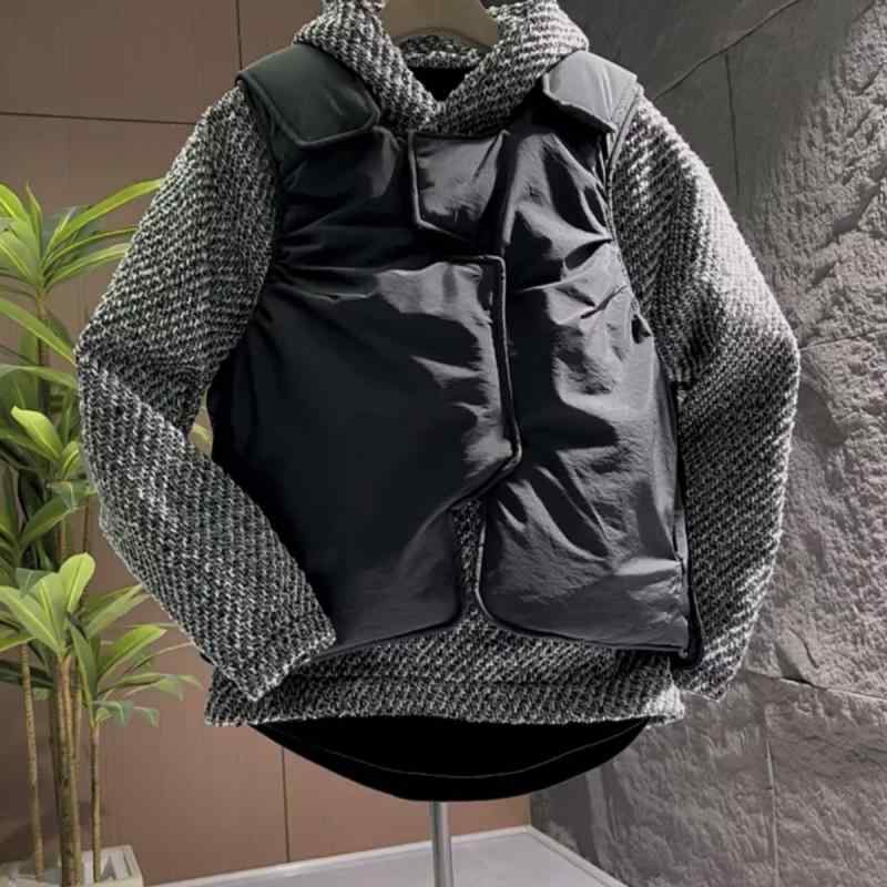 パーカー メンズ レディース 秋冬 裏起毛 編み込み コットン ミックスカラー フード付き 長袖 トップス 普段使い ルームウェア スポーティ カジュアル グレー・商品カテゴリ: スウェット/トレーナー・スタイル: 流行・デザイン: プルオーバー・裏地の有無: 裏地なし・ネックライン: クルーネック・袖丈: 長袖・フード: フード付き・厚さ: 厚手(裏起毛)・素材: 綿・綿の含有量: 31〜50%・対象: 若者・柄: 無地・ディテール: 配色・シルエット: ルーズ・ポケット: サイドシームポケット・色: グレー・サイズ: M, L, XL, 2XL, 3XL, 4XL, 5XL・対象: メンズ・重さ: 約180〜250g・袖のタイプ: レギュラー・ポケットの種類: -