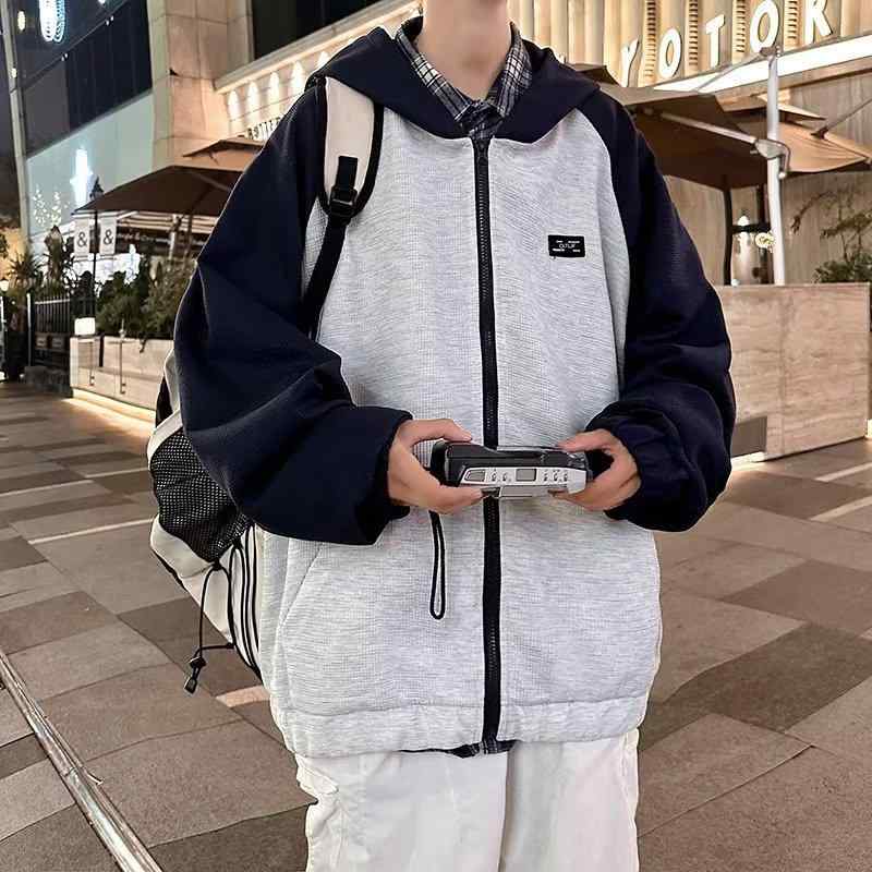 パーカー メンズ 男性用 配色 切り替え ジップアップ フーディ 春秋 復古 ヴィンテージ風 ポリエステル グレー 紺色・スタイル: 日式复古・対象年齢: 18-24歳・タイプ: カーディガン・襟型: 襟付き・袖丈: 長袖・フード: あり・前開き: ファスナー・・誤差範囲: 1-3cm・素材: ポリエステル・素材構成: 95%・シーン: 日常・柄: 配色・デザイン: 配色・フィット: ルーズ・加工: ノンアイロン・ポケット: サイドポケット・カラー: ダークブルー, グレー・サイズ: M, L, XL, 2XL・対象年齢: 成人・性別: 男性・カテゴリ: スウェット・重さ: 180-250g
