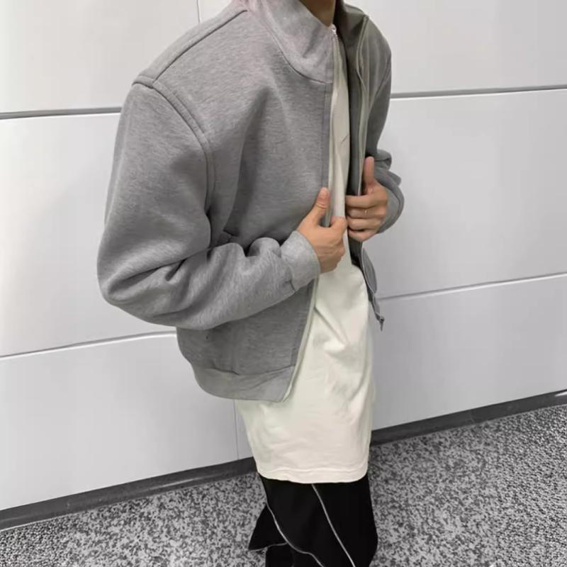 ジャケット メンズ アウター 春秋 立襟 グレー グレー 無地 ショート丈 ブルゾン ジャンパー ゆったり ルーズ カジュアル 日常着・商品カテゴリ: ジャケット・スタイル: 韓国・対象年齢: 18-24歳・襟の形: スタンドカラー・シルエット: ルーズ・前立て: ジッパー・フード: なし・・柄: 無地・素材: 綿混紡・主な素材: 綿60%・裏地: 綿60%・シーン: 日常・ディテール: ワッペン・裾のデザイン: ストレート・袖丈: 長袖・袖のタイプ: レギュラー・着丈: レギュラー・ポケット: サイドシームポケット・着こなし: アウター・色: ブラック, グレー・サイズ: M, L, XL, 2XL, 3XL