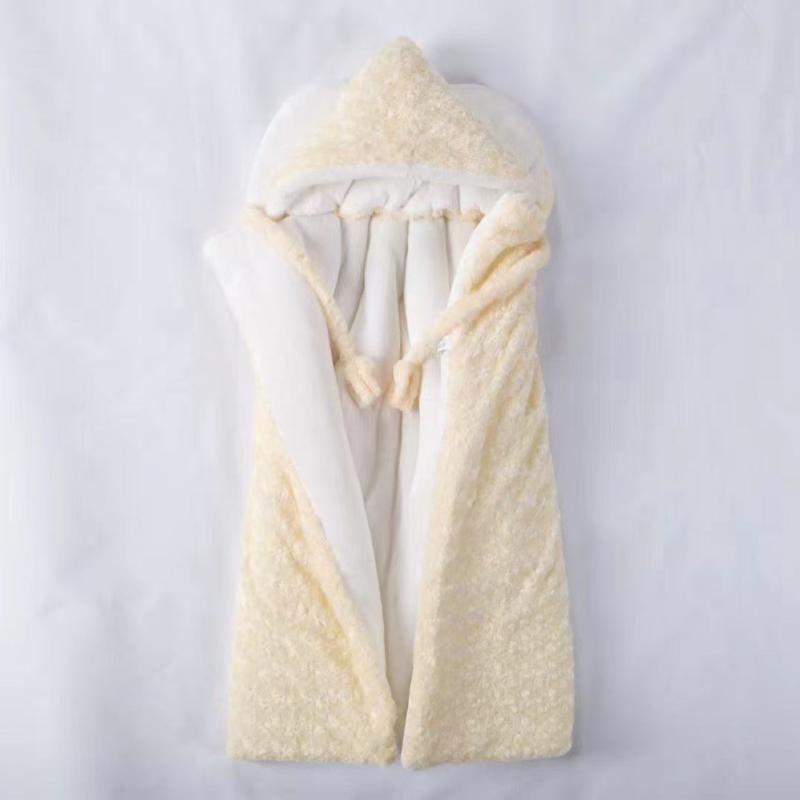 ベビー ポンチョ 秋冬 ケープ 男女兼用 赤ちゃん あったか ショール 防風 厚手 裏地ポリエステル 綿 ピンク 水色 白 黄色・カテゴリ: 童披風/斗蓬・・対象: 子供・性別: 男女兼用・素材: 綿・素材（混紡率）: 綿91～95%・フード: 取り外し可能・柄: 無地・要素: プリント・インナー: ポリエステル・カラー: ピンク.水色.オフホワイト.黄色・対象年齢: 1～3歳・対象身長: 80～100cm・等級: A類