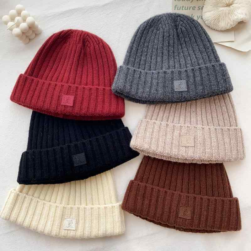 ニット帽 秋冬 女性用 ウール 帽子 防寒 寒さ対策 カジュアル かわいい 小顔効果 韓国 杏色 赤 グレー