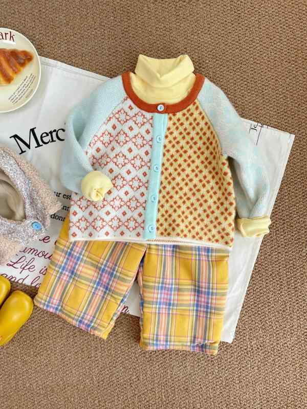 子供服 女の子 ニット カーディガン パンツ 上下セット 秋冬 チェック柄 キルト 厚手 暖かい カットソー ズボン 全5色(x2)