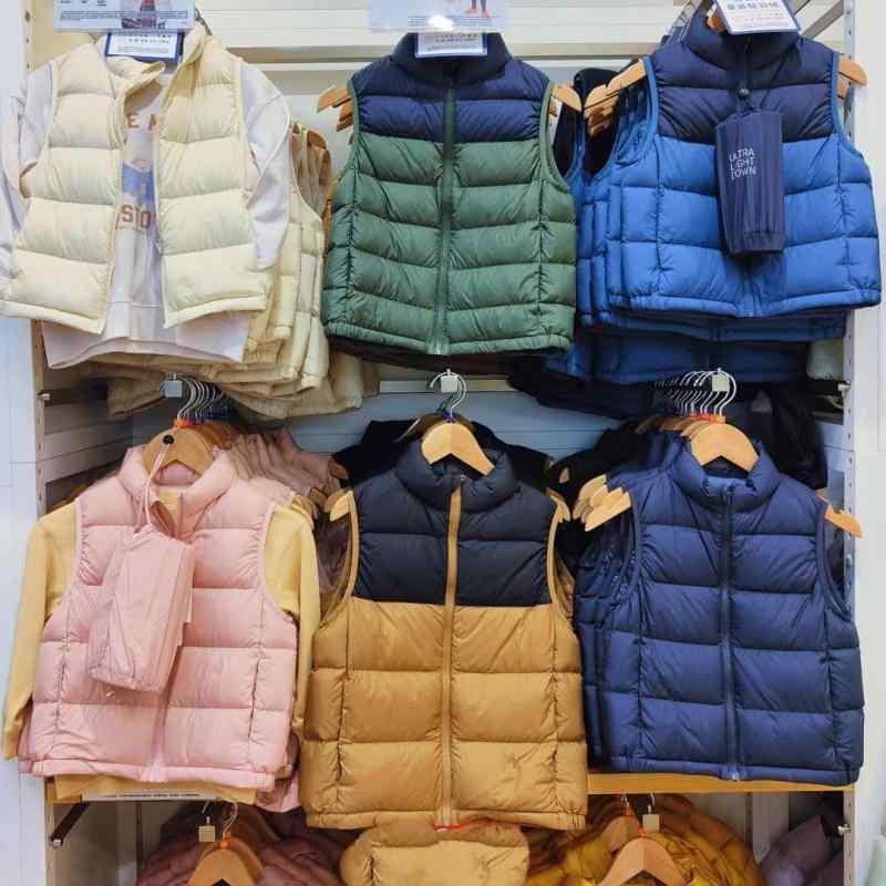 子供服 秋冬 保温 防寒 切り替え 羽毛 ダウン ベスト ピンク系 ベージュ 紺色 海藍色