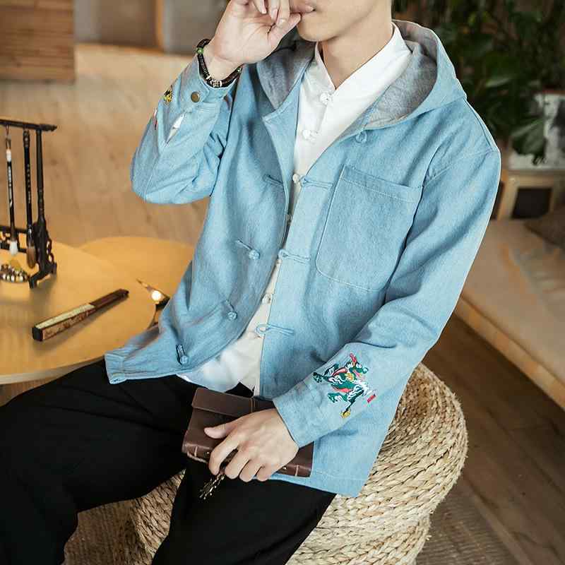 ジャケット メンズ 男性用 デニム キリン 刺繍 ブルゾン 大きいサイズ ゆったり 唐装 中国風スタイル 秋冬 秋 長袖 コットン 浅ブルー ブラック・商品カテゴリ: ジャケット・スタイル: チャイナ風・対象年齢層: 18-24歳・ネックライン: ノーカラー・シルエット: ルーズ・前立て: シングルブレスト・フード: あり・・柄: 無地・素材: デニム・主な生地成分: 綿85%・裏地: 綿85%・シーン: カジュアル・デザイン: 刺繍・裾: 布裾・着丈: レギュラー・ポケット: 立体パッチポケット・着用方法: アウター・袖丈: 長袖・色: ライトブルー, ブラック・サイズ: M, L, XL, 2XL, 3XL, 4XL, 5XL・袖: レギュラー