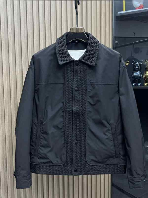 ジャケット 男性用 コーデュロイ 春物 薄手 襟付き トップス スリムフィット 無地 ブラック・商品カテゴリ: ジャケット・・襟の形: 襟付き・シルエット: レギュラー・前立て: シングルブレスト・フード: フード付き・厚さ: 薄手・柄: ...