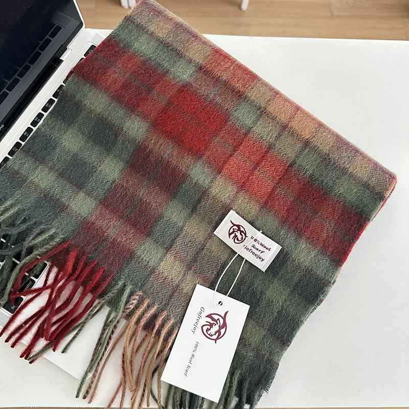 2個セットマフラー レディース メンズ ウール チェック柄 ショール ストール オーストラリア産ウール 暖かい 防寒 かわいい ガーリー 森ガール クリスマス 秋冬・カテゴリ: マフラー・編み方: 経編・流行の要素: フリンジ.格子柄・機能...