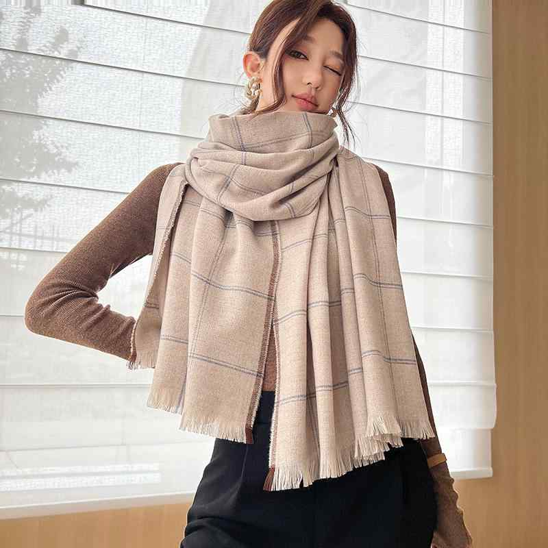 マフラー ストール レディース 秋冬 チェック柄 厚手 学生 韓国 カップル 仿羊绒 保温 カーキ オフホワイト ライトグレー(x2)