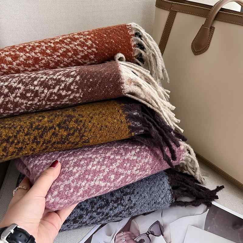 マフラー レディース メンズ 秋冬 グラデーション 雪柄 フェイクウール ストール 防寒 ショール(x2)