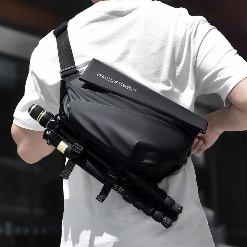 ボディバッグ 男性用 ショルダーバッグ 多機能 メッセンジャーバッグ 通勤 鞄 オックスフォード 防水 ..