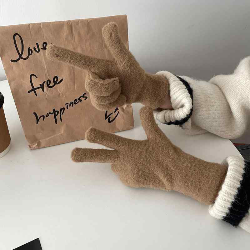 手袋 レディース かわいい 手袋 秋冬 スマートフォン対応 防寒 グローブ 自転車 バイク 学生 カップル ピンク ミントグリーン・機能: 保温・スタイル: 日韓.淑女.可愛い.甘い.姫系.学院風.韓国.小清新.小香風.森ガール.フェアリー風.子供っぽい・カラー: ピンク.オフホワイト.マスタードグリーン.ミントブルー.ダークカーキ.ライトカーキ.ブラック・素材: ポリエステル・主な素材の含有量: 31～50%・生地: ポリエステル・カテゴリー: 保温手袋・手袋種類: 指あり手袋