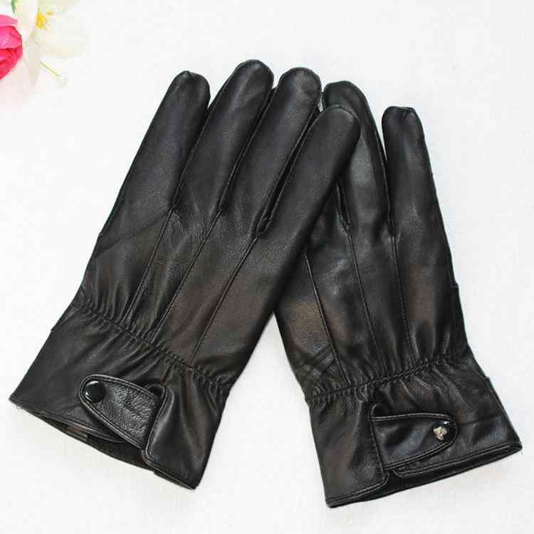 2個セット手袋 メンズ 男性用 秋冬 羊革 シープスキン レザー グローブ 手袋 バイク アウトドア 暖かい 防寒 厚手 切り替え・機能: 保温 ・スタイル: 百搭 ・手袋種類: 分指手袋 ・サイズ: フリーサイズ ・対象: 大人 ・生地: シープスキン ・テイスト: ・カテゴリー: 手袋