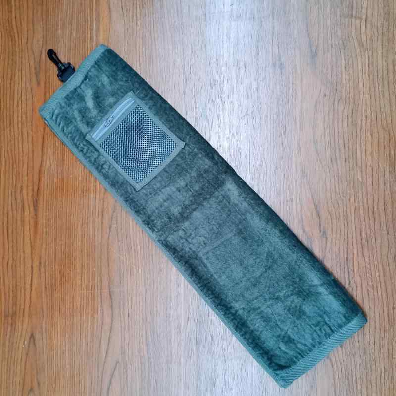 ゴルフタオル レディース メンズ 男女兼用 綿 メッシュ収納袋付き ゴルフボール収納可能 スポーツタオ..