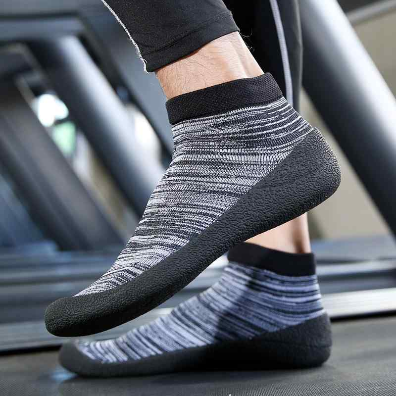 フィットネスシューズ ユニセックス 室内 エクササイズ ソックスシューズ 裸足 ランニングマシン ヨガ ..