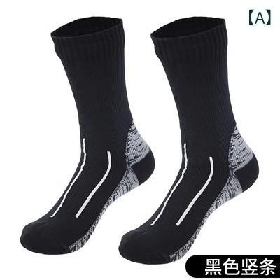 靴下 男性用 アウトドア スポーツ 防水 滑り止め 防臭 吸汗 通気性 保温 ストライプ 中筒 コットン 運..