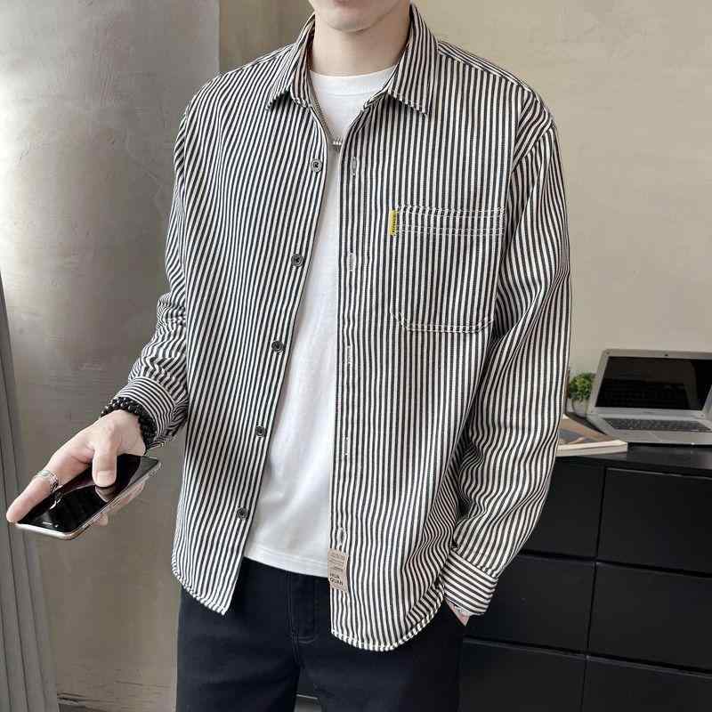 シャツ メンズ 長袖 ストライプ柄 ポリエステル ブロード織 薄手 レギュラーカラー カジュアル 春秋 黒 白 青・項目名: カテゴリ・値: シャツ・項目名: スタイル・値: ベーシック・項目名: デザイン・値: カーディガン・項目名: フィット・値: レギュラー・項目名: 襟型・値: スクエアネック・項目名: 袖丈・値: 長袖・項目名: 柄・値: ストライプ・項目名: 厚さ・値: 薄手・項目名: 対象年齢・値: 18～24歳・項目名: 主な生地の組成・値: ポリエステル96%以上・項目名: シーン・値: カジュアル・項目名: カラー・値: 黒ストライプ.青ストライプ.白・項目名: サイズ・値: M.L.XL.2XL.3XL・項目名: 対象・値: メンズ・項目名: 生地・値: 化学繊維混紡・項目名: 加工・値: プリント/染色