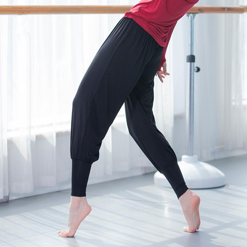 ダンスパンツ レディース メンズ 大人用 体操パンツ 練習着 モダール 裾絞り サルエルパンツ ヨガパンツ 運動着 ルームウェア 黒 白 ワインレッド