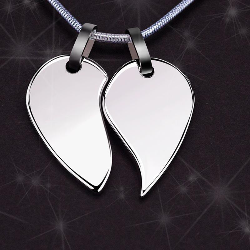 ネックレス ペア ハート型 男性用 女性用 タングステン鋼 ペンダント 刻印可能 シルバーグレー ラッキーアイテム(x2)