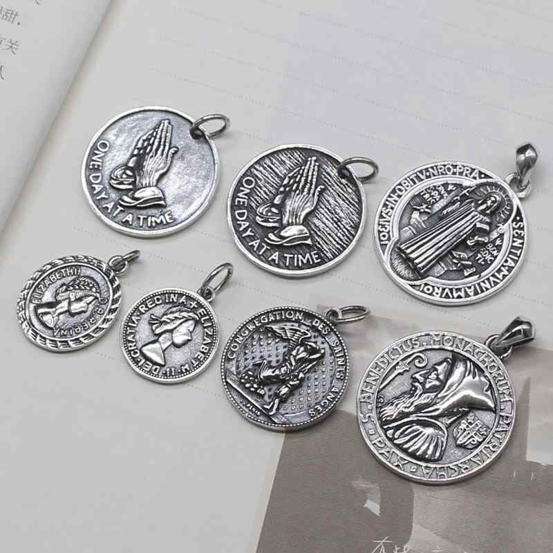 ネックレス レディース メンズ s925 シルバー 925銀製 祈りの手 女王 アヌビス ペンダントトップ ペンダント 泰銀 スタイル カートゥーン キャラクター