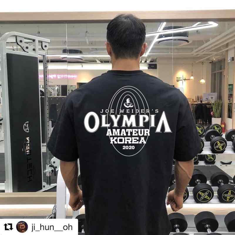 Tシャツ メンズ トレーニングウェア 半袖 コットン 幾何学模様 プリント クルーネック スポーツ ランニング 吸湿性 伸縮性 ルームウェア 普段使い 春夏・スタイル: 軽熟カジュアル・素材: 綿・柄: 図案・フィット: 合体型・対象年齢: 若者・種類: プルオーバー・ネックライン: ラウンドネック・袖丈: 半袖・・シーズン: 夏・誤差範囲: 1～2cm・生地: 綿・主素材の含有量: 81～90%・シーン: カジュアル・ディテール: プリント・プリントテーマ: 幾何学模様・工艺: プリント・カラー: レッド, イエロー, ブルー, ブラック, ホワイト, ピンク, ライトグリーン, グレー, ダークブルー, アーミーグリーン, ホワイト三列文字, ブラック三列文字, ピンク三列文字, ライトグリーン三列文字, レッド三列文字, ブルー三列文字, イエロー三列文字, グレー三列文字, ダークブルー三列文字, アーミーグリーン三列文字, ベージュ, フルーティーピンク, トープグレー, ホワイト無地, ブラック無地, ブルー無地, イエロー無地, レッド無地, ピンク無地, ライトグリーン無地, グレー無地, ダークブルー無地, アーミーグリーン無地・サイズ: M, L, XL, XXL, XXXL・カテゴリ: Tシャツ・袖のタイプ: レギュラー・重量: 約 約250～300g・材質機能: 通気性, 吸湿性, 発汗性・対象: 成人・性別: 男