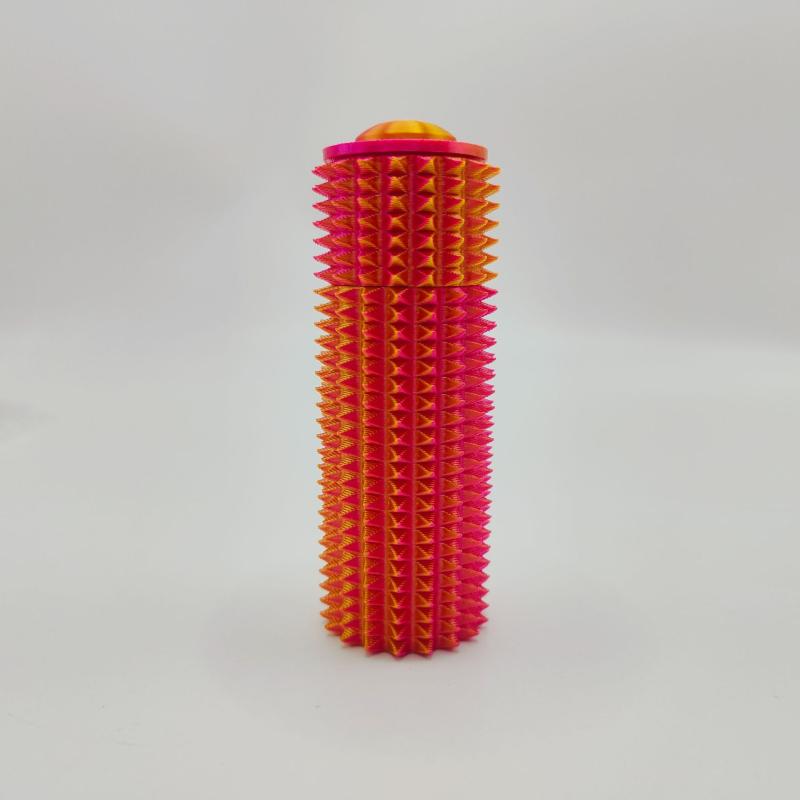 キーホルダー レディース メンズ グリップ 握り ストレス解消 玩具 PLA製 携帯 ミニ スピナー 持ち運び..