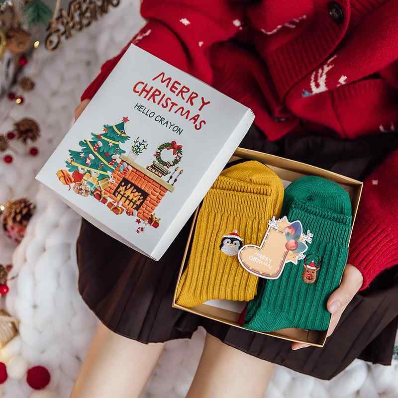 靴下 秋冬 ペア クリスマス ソックス 刺繍 厚手 ニット 保温 快適 ミドル丈 コットン ソックス メンズ レディース(x2)