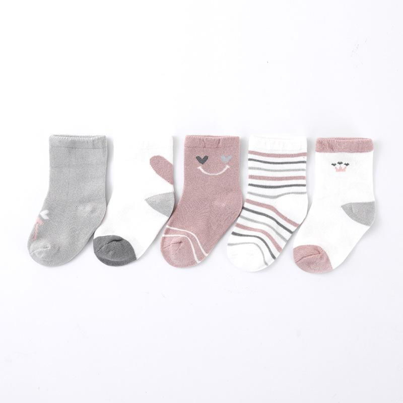 ベビー 靴下 春秋 綿 新生児 赤ちゃん 秋冬 0歳 1歳 子供用 あったか ショートソックス かわいい 手編み 無縫製 吸汗 男の子 女の子 四季兼用 5足セット