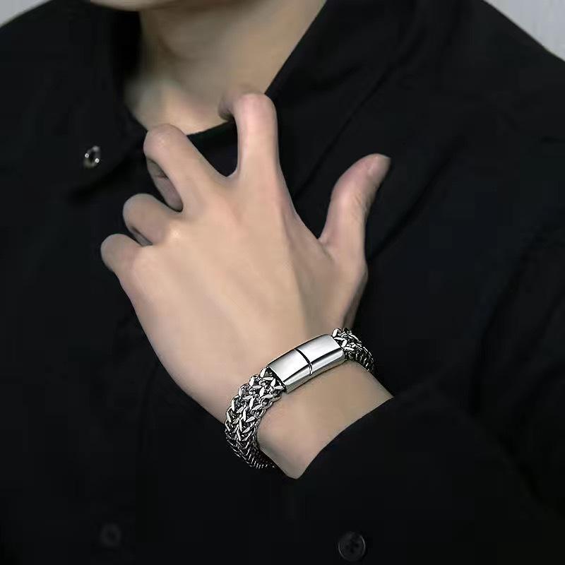 ブレスレット 男性用 チタン鋼 ステンレス スチール 幾何学模様 編み込み マグネット クラスプ 19cm 21cm 23cm アクセサリー スタイリッシュ