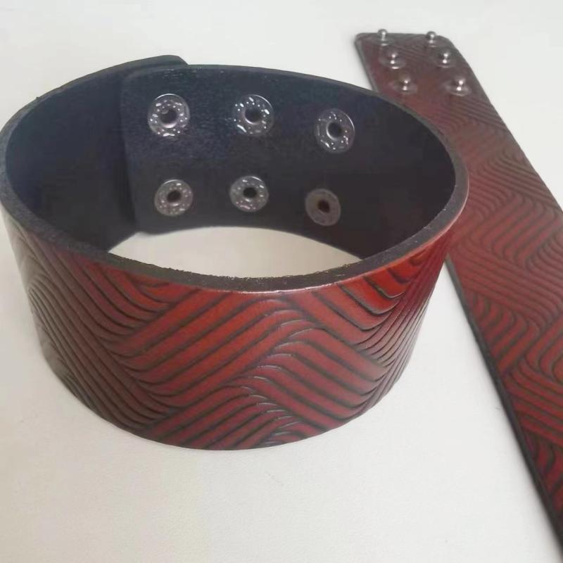 ブレスレット メンズ 男性用 レザー バングル ウェーブ 模様 型押し 深 коричневый 豪華 普段使い パーティー(x2)