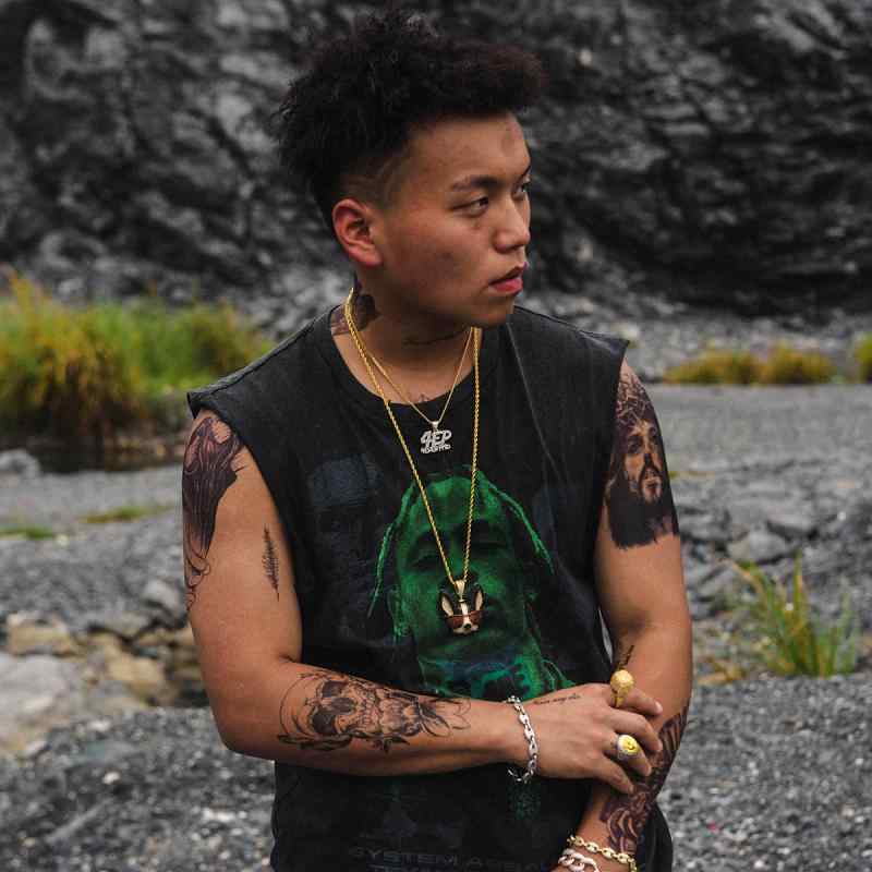 ネックレス メンズ ジルコニア マイクロパヴェ ペンダント 銅製 カートゥーン キャラクター 麻花チェー..