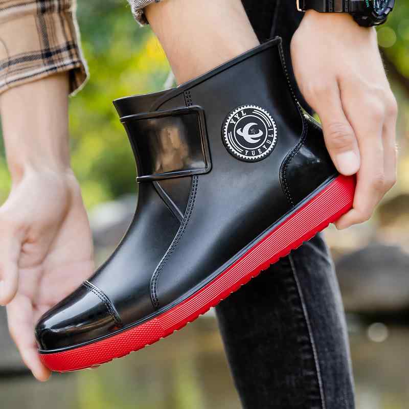 レインシューズ 男性用 大きいサイズ 防滑 撥水 ショートブーツ ラバーシューズ 防水 滑りにくい 耐摩耗 ラウンドトゥ フラットヒール 黒 赤1