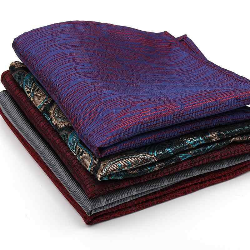 ポケットチーフ 男性用 フォーマル ストライプ柄 ポリエステル 結婚式 パーティー スーツ ハンカチ ビジネス 小物 ロマンチック星空 青花磁 酒紅格紋 紳士 酒紅 星 深灰暗条 白ストライプ 紫色の花柄 青い花柄 型男格子 赤と青の腰果 纯白 青