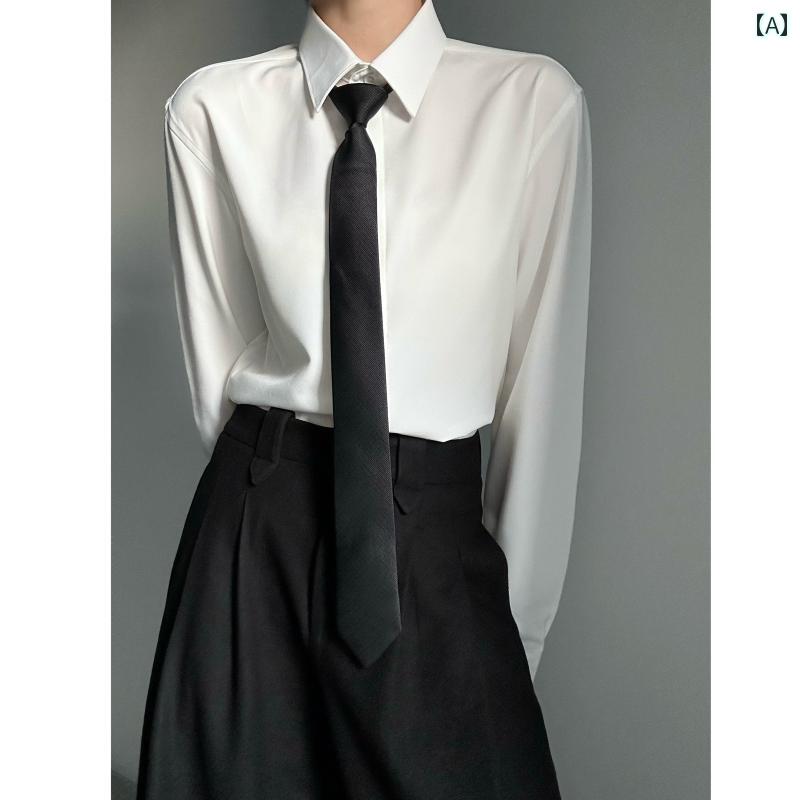 シャツにも スーツにも 似合う ASAEの 黒と 赤の ジップ フリー ネクタイ.カラフルカラーオシャレシン..