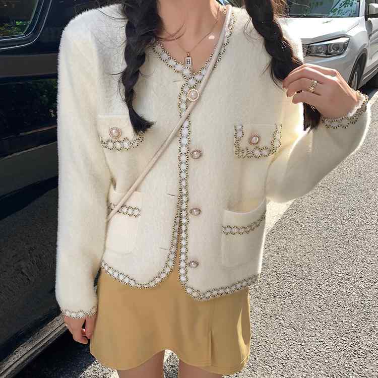 1・素材: 腈纶・柄: 骷髅头・厚さ: 中等・スタイル: カーディガン・版型: ゆったり・着丈: 普通(50cm超～65cm以下)・ネックライン: ラウンドネック・袖丈: 長袖・袖型: フレアスリーブ・ポイント: ボタン・カラー: ホワイト...