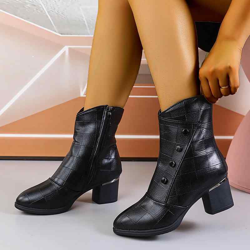 ブーツ レディース 秋冬 ショートブーツ 柔らかい 履きやすい 歩きやすい スエード調 スムース チャンキーヒール 太ヒール ミドルヒール 普段使い デート お出かけ 旅行 ブラック 黒 ブラウン 茶色