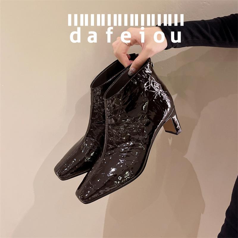 ブーツ レディース 革 ショートブーツ 秋冬 スクエアトゥ ハイヒール バックジップ 女性用 美脚 婦人靴 ブラック ブラウン 通勤 カジュアル