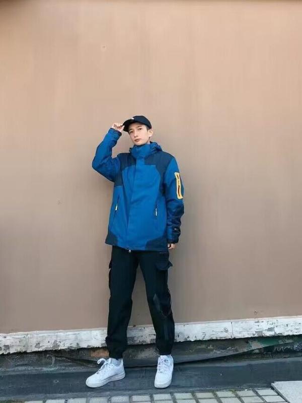 マウンテンパーカー レディース メンズ 登山ウェア アウトドア ウェア 防寒着 防風 撥水 ジャケット 取り外し可能 フリース インナー付き 男性用 女性用 春秋冬 ペア 黒 赤 グレー(4)