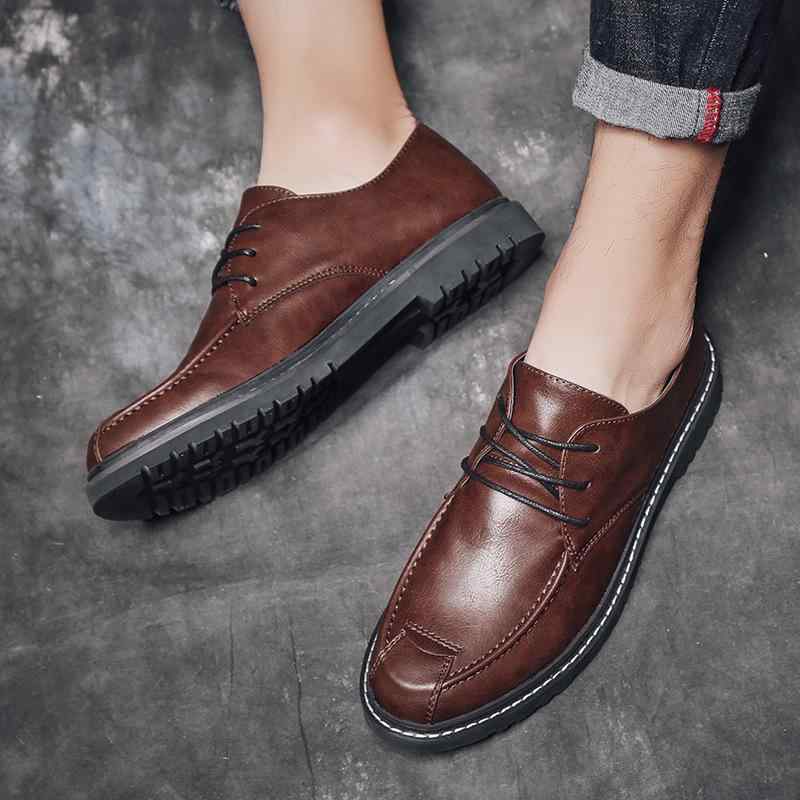 革靴 男性用 ビジネスシューズ ローファー 牛革 紳士靴 滑り止め 軽量 普段使い ブラウン ブラック系