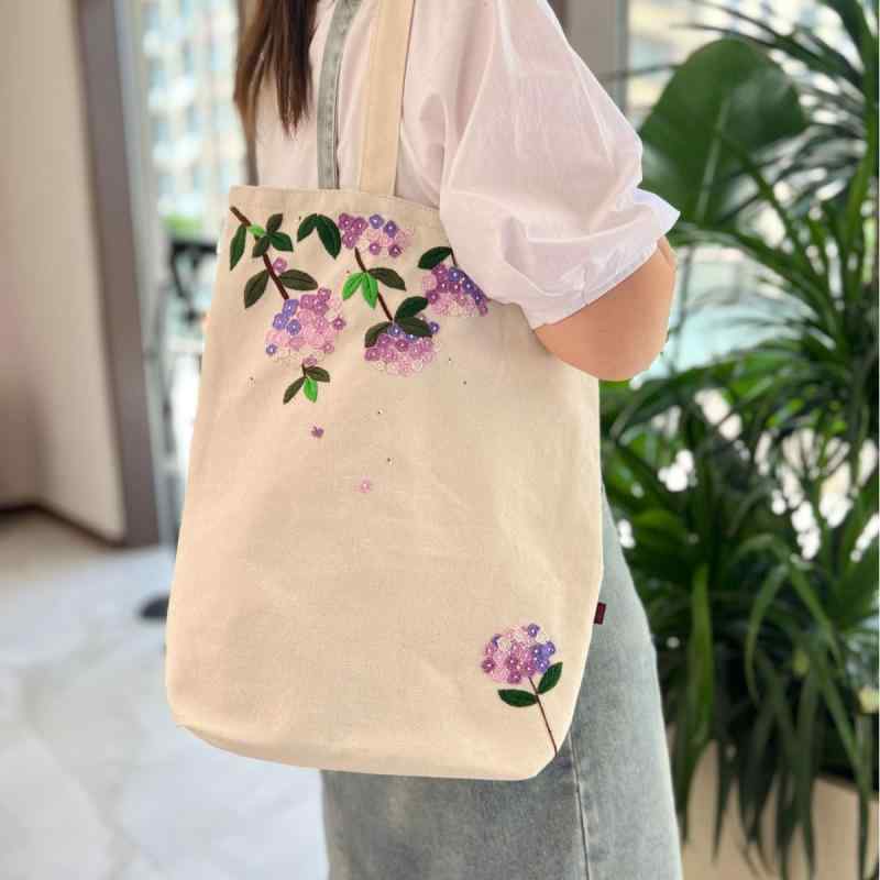 トートバッグ レディース 学生 花柄 刺繍 DIY キット 帆布 キャンバス 肩掛け 手提げ ベージュ ブラッ..