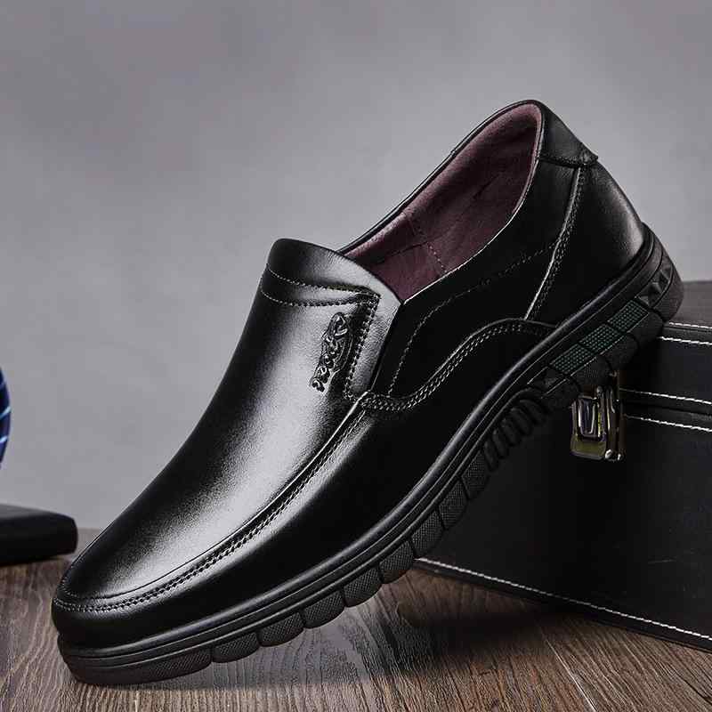 革靴 男性用 ビジネスシューズ ローファー スリッポン 本革 牛革 通気性 蒸れにくい slip-on 普段使い 通勤 父の日 プレゼント ブラック 黒 ブラウン 茶色