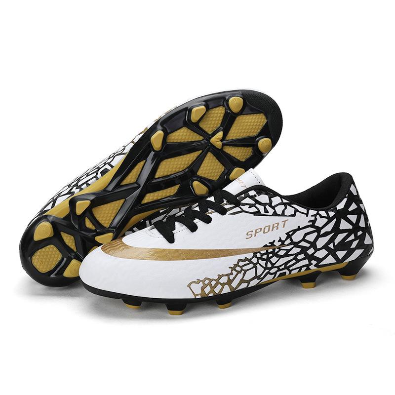 サッカーシューズ 男の子 大童 トレーニングシューズ 運動靴 ローカット スパイク 芝 人工芝 ラバーソール 白 黒 赤 31 32 33 34 35 36 37 38 39 40 41 42 43 44