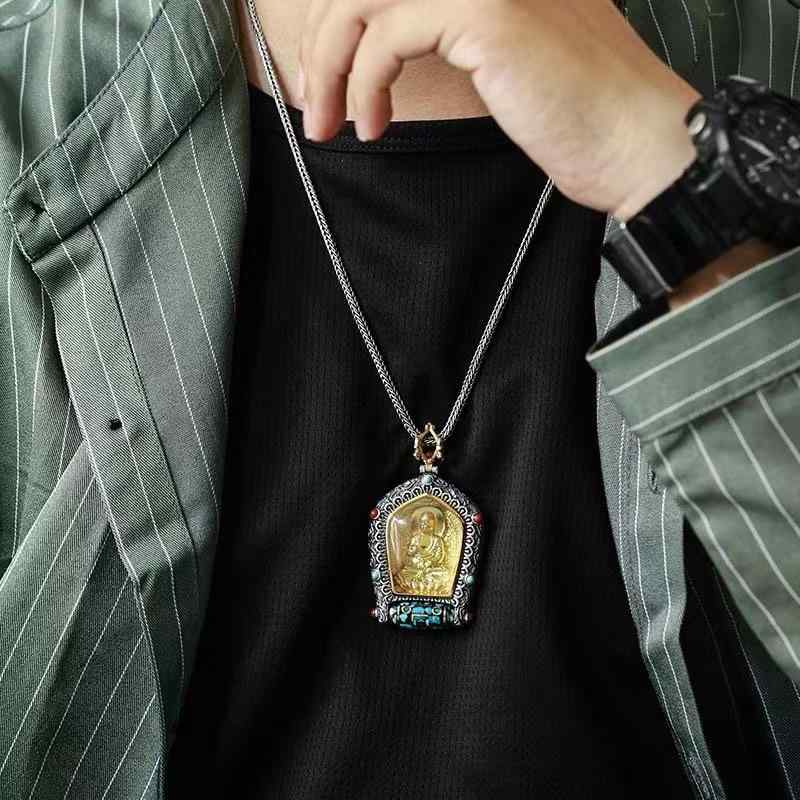 SWAROVSKI - ネックレス メンズ レディース お守り 守護神 ペンダント 黄色 財神 幾何学模様 レトロ 文芸 男性用 女性用 電気メッキ加工