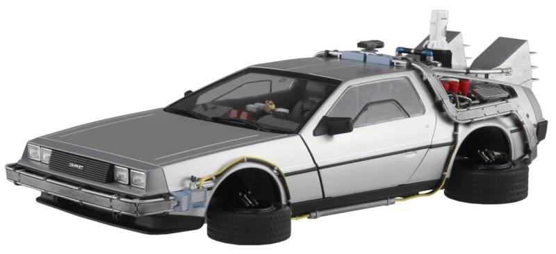 青島文化教材社(AOSHIMA) ムービーメカ No.BT-02 バック・トゥ・ザ・フューチャー PartII タイムマシン 1/24スケール プラモデル (自動車)