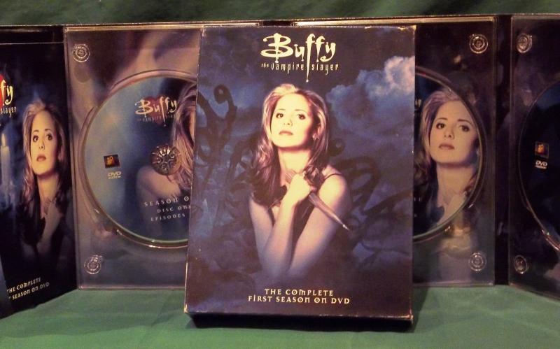 【中古】Buffy Vampire Slayer: Season 1 [DVD]