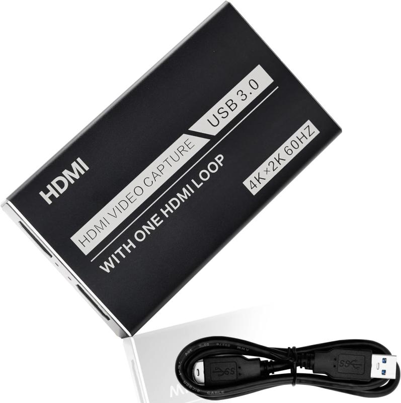 BotthHealth キャプチャーボード 4K 60FPS パススルー USB3.0 HDMI ビデオ ゲームキャプチャー 1080P フルHD Switchに最適 PS4/PS5/Xbox/OBS/Zoom対応 ドライバー不要 画面共有 ゲーム録画【4K HDMI パススルー】キャプチャーボードは最大4K解像度の高品質な映像を遅延なくパススルー可能。ゲームプレイを妨げることなく、鮮明な画質で映像をキャプチャーできます。【アルミ合金製ボディ】switch キャプチャーボードはアルミ素材の筐体を採用し、優れた耐久性と放熱性能を実現。長時間の使用でも安定した動作を維持します。アルミ素材ならではの金属光沢と滑らかな質感が、製品に高級感をプラス。デスク周りや配信環境に美しいアクセントを加えます。【小型で持ち運び】hdmi キャプチャーボード 設計が軽量でコンパクト、手のひらサイズで、バックやポケットに簡単に収納可能。持ち運びが便利で、特にモバイルワークやさまざまなシーンでの使用に最適です。スタジオ、自宅、または屋外での録画など、どの環境でもスムーズに対応できます。【幅広い互換性&amp;1年】Windows、Mac、Switch、PS5、カメラなど、さまざまなデバイスとシームレスに接続可能。OBSなどの主要なライブ配信・録画ソフトにも対応しており、配信、録画、ビデオ会議などあらゆるニーズに応えます。【プラグ・アンド・プレイ】ドライバー不要で簡単接続。パソコンやゲーム機に差し込むだけで使用可能なため、初心者でもすぐに使い始められるエントリーキャプチャーボードです。