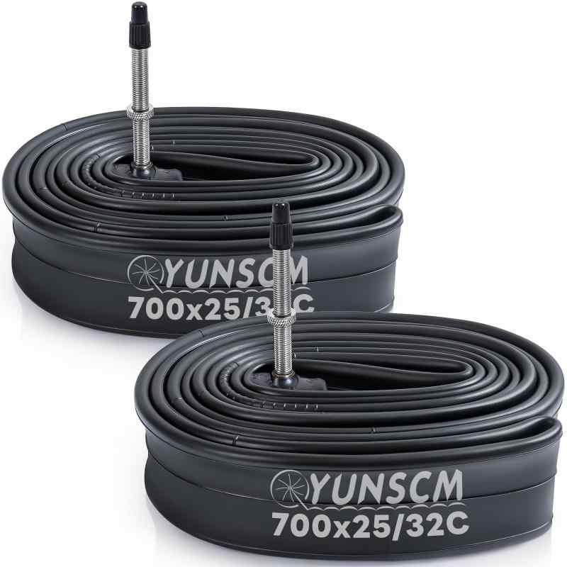 YunSCM 2本,700 28c チューブ,仏式ロングバルブ60mm 高リムの最良選択,700x25/32c 自転車チューブ,適用 700x25c/700x28c/700x30c/700x32c ロードバイク,G-278【700x25-32c 自転車チューブ】：700x25/28/30/32cの自転車に適用し,仏式バルブ60mm,高リムの最良選択。ロードバイクに適しています。注意：購入前にタイヤのサイズをチェックしてください。タイヤサイズは通常外タイヤの側面に表示されます。【場所を取らず、持ち運びに便利】：700 25c チューブは折りたたむと体積が小さく、外出先で遠距離を走るときも持ち歩くことができ、チューブがパンクした後に乗れない気まずい思いを避けることができる。【高品質ブチルゴム】：この材質の自転車 チューブ 700 28c はより良い気密性を提供することができて、長い時間空気を維持することができて、いつも空気を打つ必要はありません。【予算節約】：自分でやると、地元の店に行ってチューブを交換するよりも予算を節約できます。スペア自転車のチューブとして、チューブが破裂した後に走行できない気まずい思いを防ぐことができます。【正しい取り付け方】：まず、チューブをリムに押し込んで、チューブに少量(20%)の空気を入れます。次に、タイヤを装着して、タイヤとリムの端が合ってチューブを挟んでいないことを確認してから、再びチューブに適正な空気圧を入れてください。(チューブとタイヤが一緒に空気を入れていないと、即ちチューブのみに空気を入れている場合とか、あるいは、チューブがタイヤとリムの端に挟まれている場合とか、エア漏れやパンクが起きりやすくなりかもしれませんので、ご注意ください。）