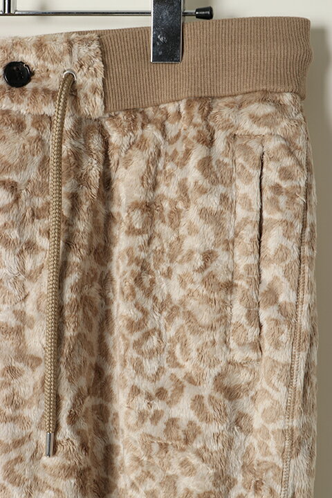 AKM エイケイエム mocomoco mountain leopard shorts{-AES}