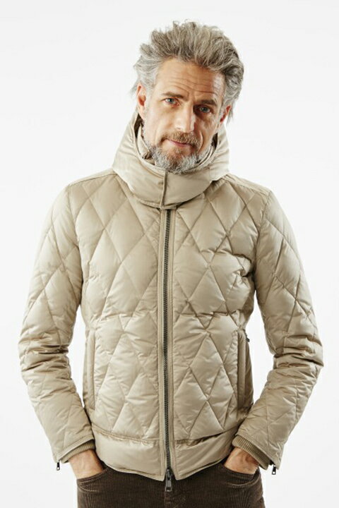 Rakuten - AKM エイケイエム SHINY NYLON HOODED DIA-SKI DOWN{-AGA}