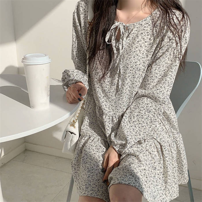 チュニック ワンピース 花柄 レディース 新作 ラウンドネック 紐 長袖 フレア プリント フレアワンピース シフォン ワンピ 春 夏 秋 膝上丈 ゆったり プルオーバー デザイン感 カジュアル エレガント 着痩せ 可愛い 体型カバー お洒落 通勤 OL オフィス 大人 送料無料